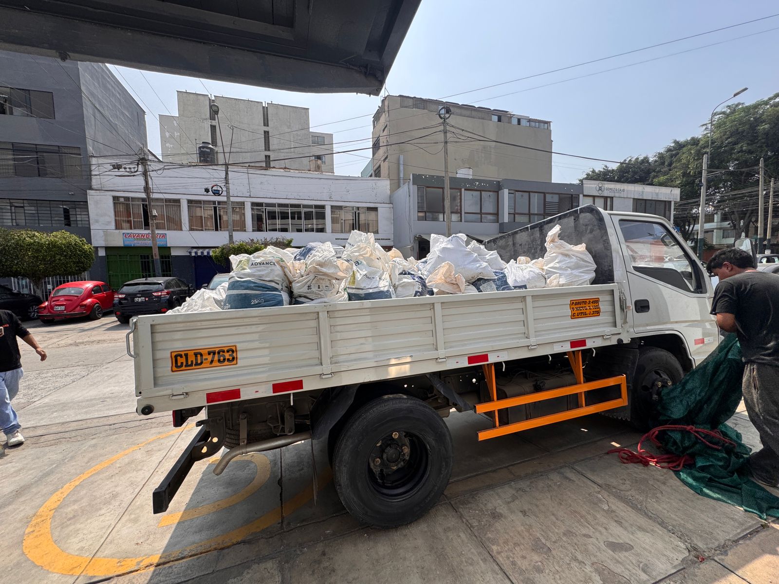 Eliminación de desmonte embolsado en Surquillo